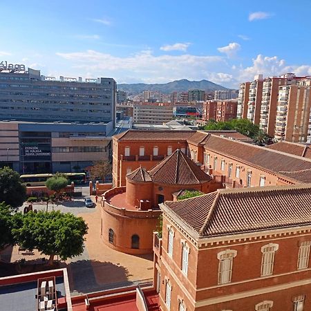 Habitacion Privada Centro Malaga Cerca Tren Maria Zambrano Y Playa Muy Buena Conexion Wifi Екстер'єр фото