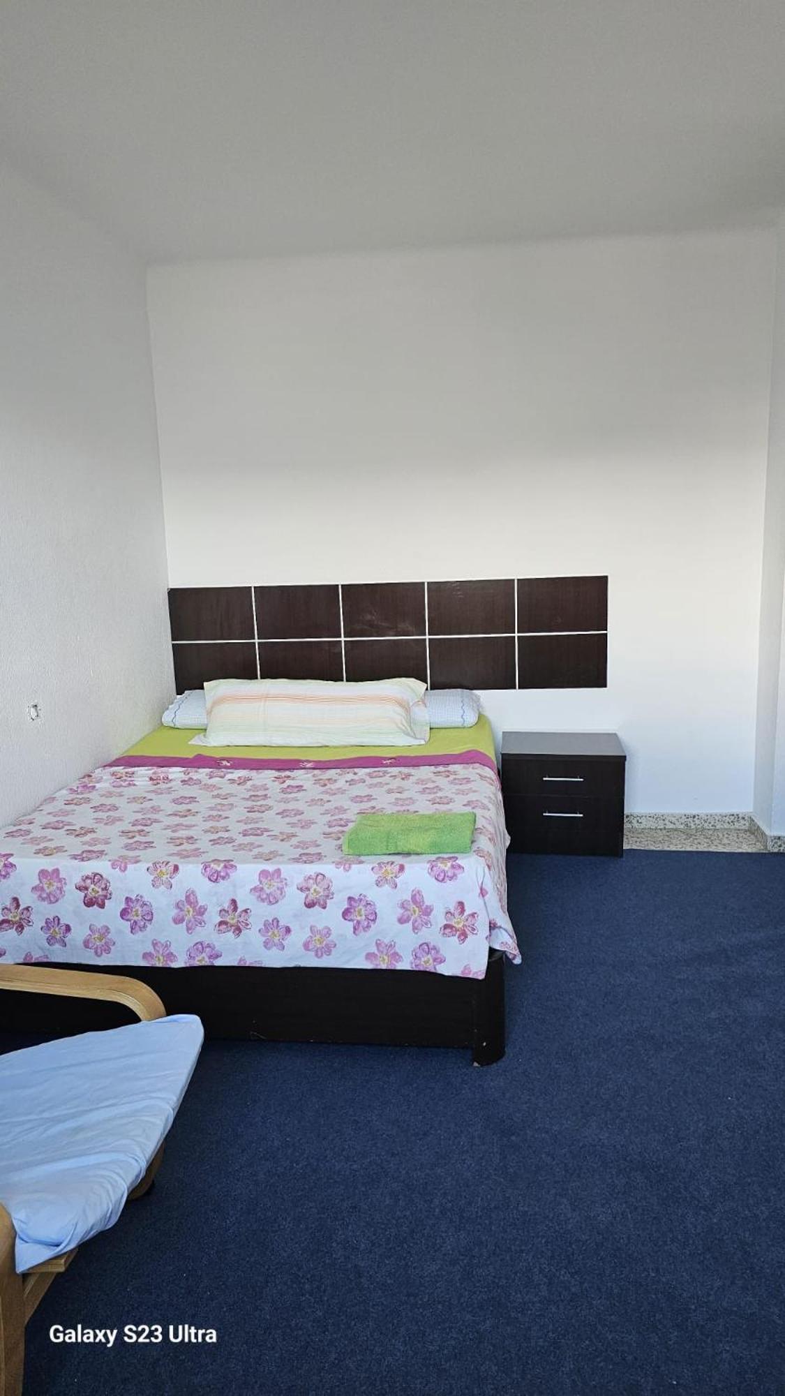 Habitacion Privada Centro Malaga Cerca Tren Maria Zambrano Y Playa Muy Buena Conexion Wifi Номер фото