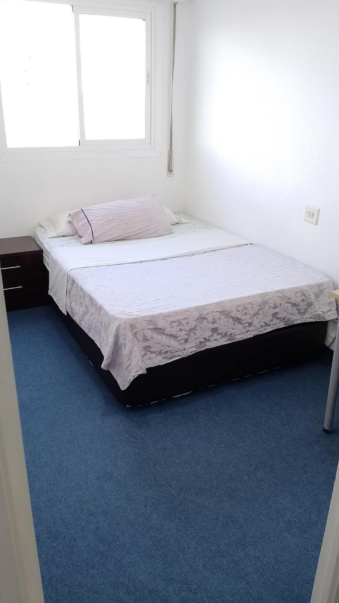 Habitacion Privada Centro Malaga Cerca Tren Maria Zambrano Y Playa Muy Buena Conexion Wifi Екстер'єр фото