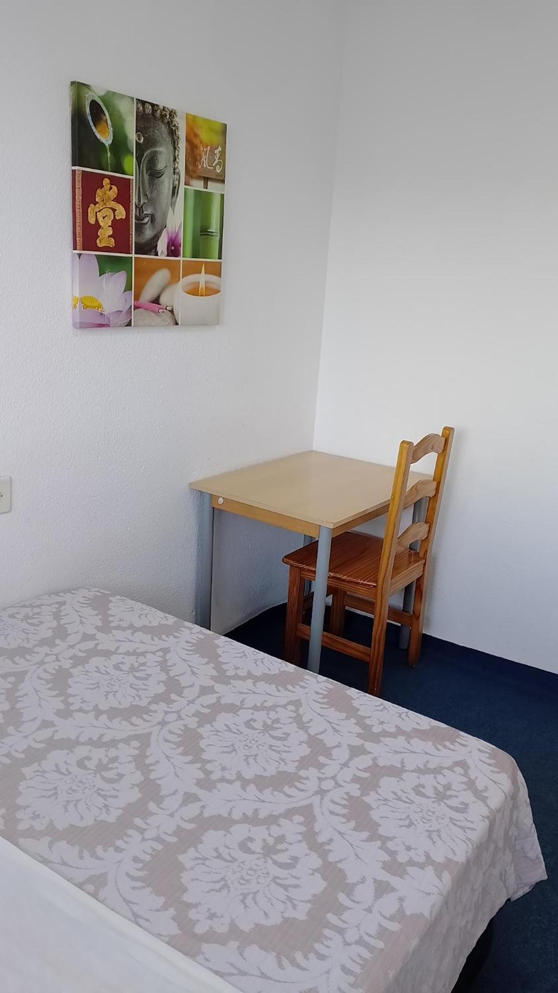 Habitacion Privada Centro Malaga Cerca Tren Maria Zambrano Y Playa Muy Buena Conexion Wifi Екстер'єр фото